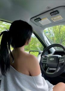 674209317: Chica busca chico en Málaga