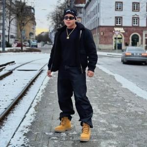 641230987: Chico busca chica en Cádiz