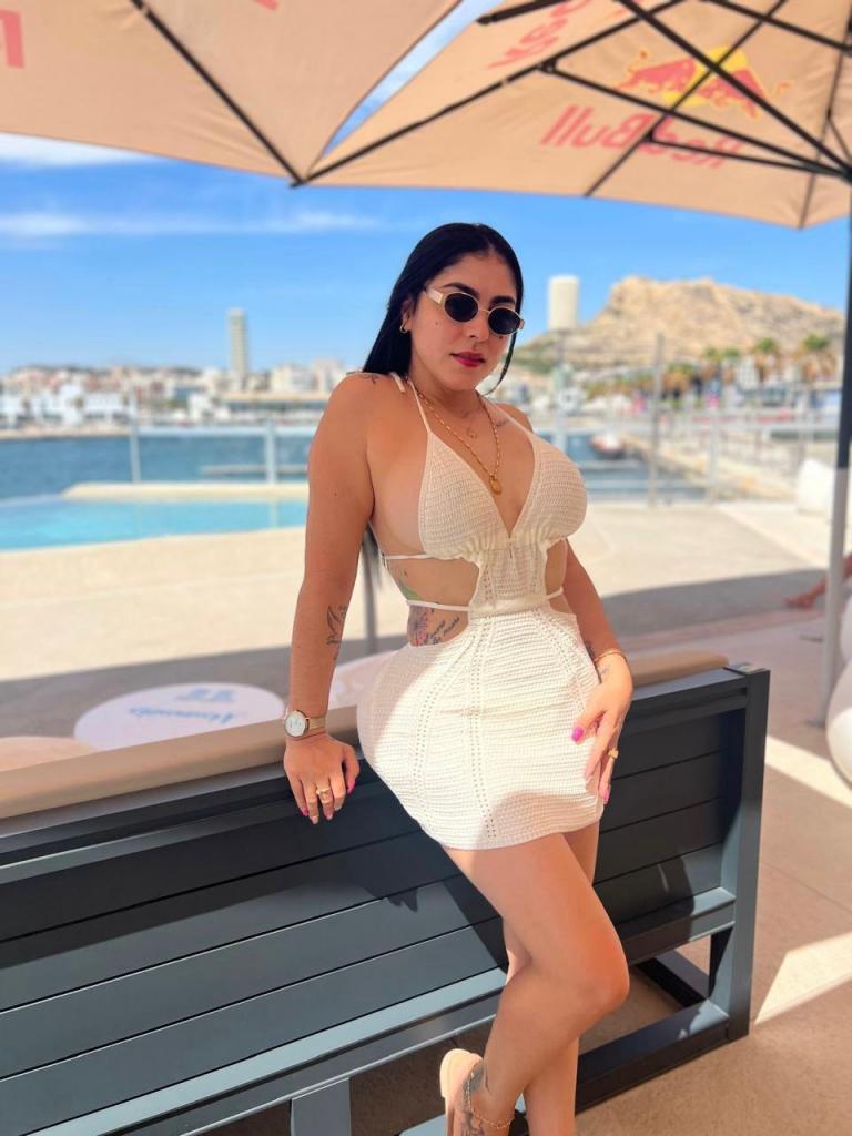 632023610: Chica busca chico en Valencia