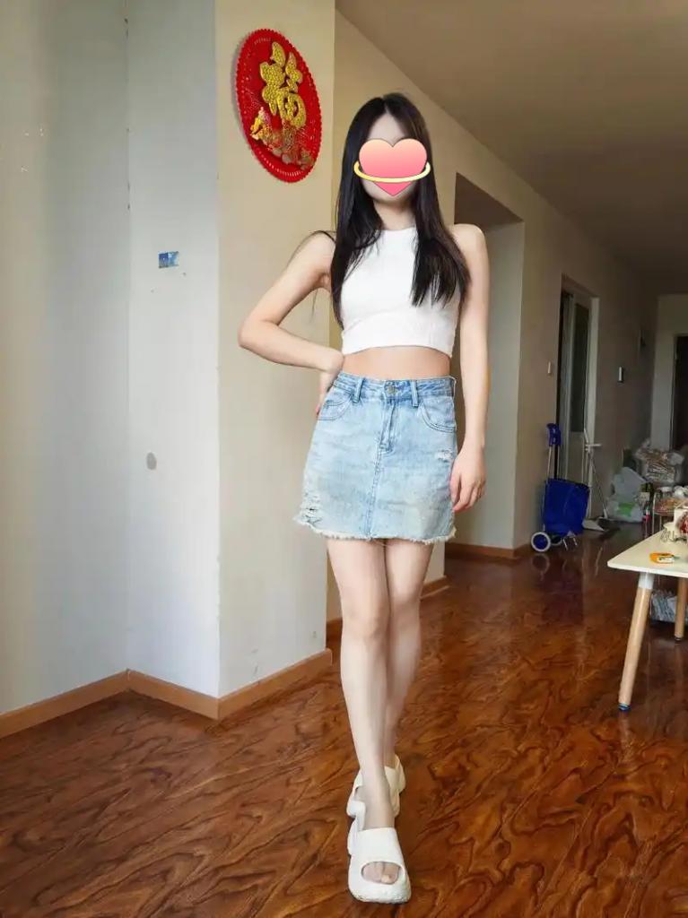 624920198: Chica busca chico en Barcelona