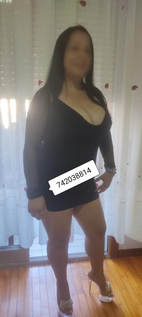 Chica busca chico en Orense: 