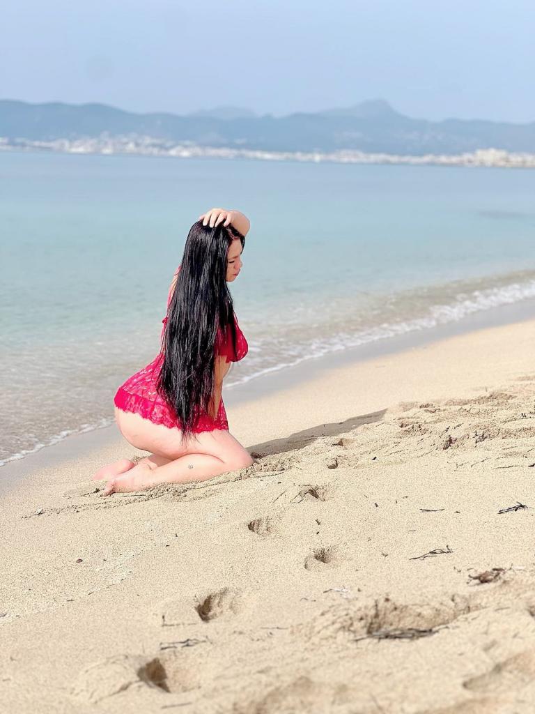 Chica busca chico en Mallorca: 