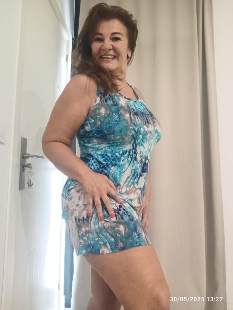 Chica busca chico en La Coruña: 