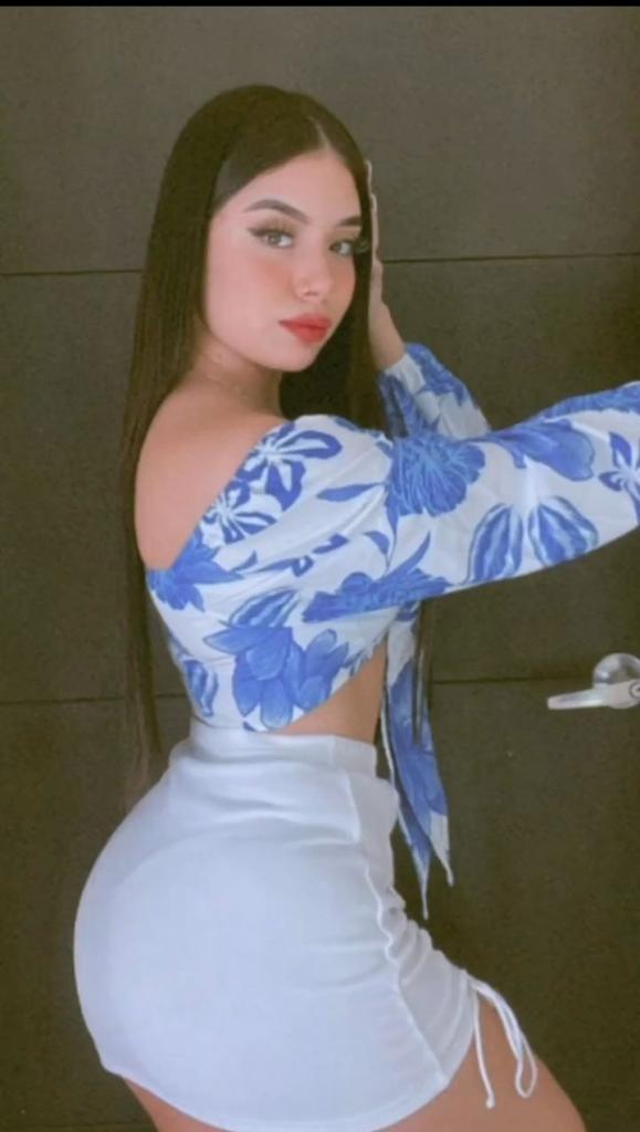 Chica busca chico en Tenerife: 