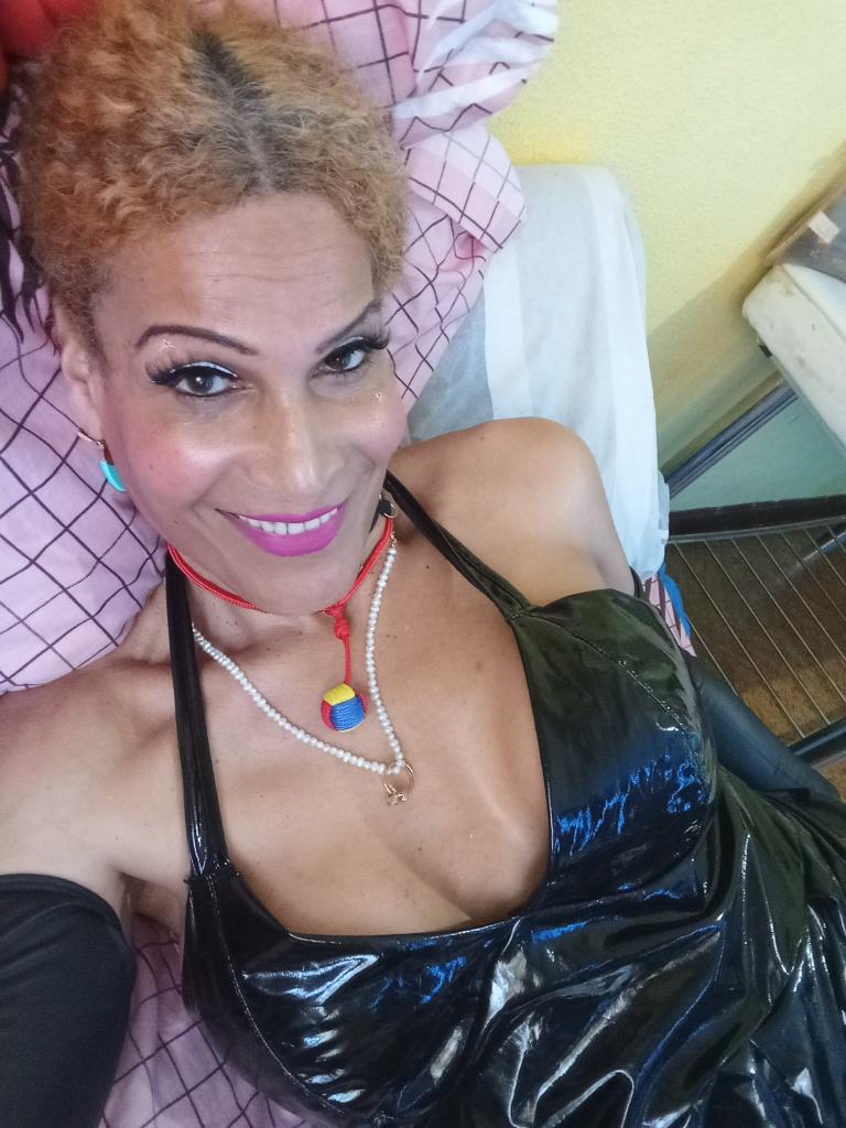 602502512: Transexual en La Coruña