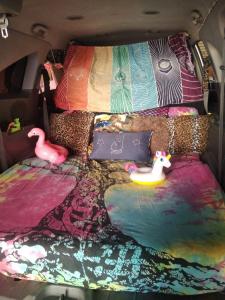 662697246: Chica busca chico en Sevilla