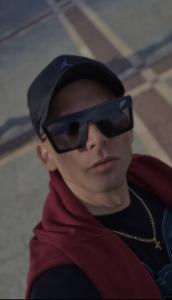 631386992: Chico busca chica en Guipúzcoa