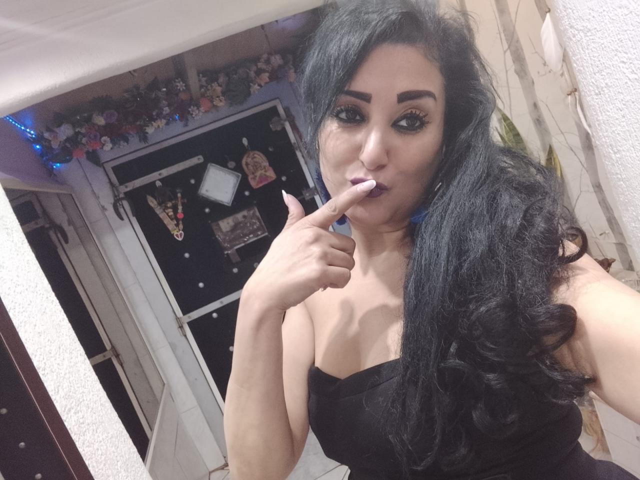 Chica busca chico en Almería: 