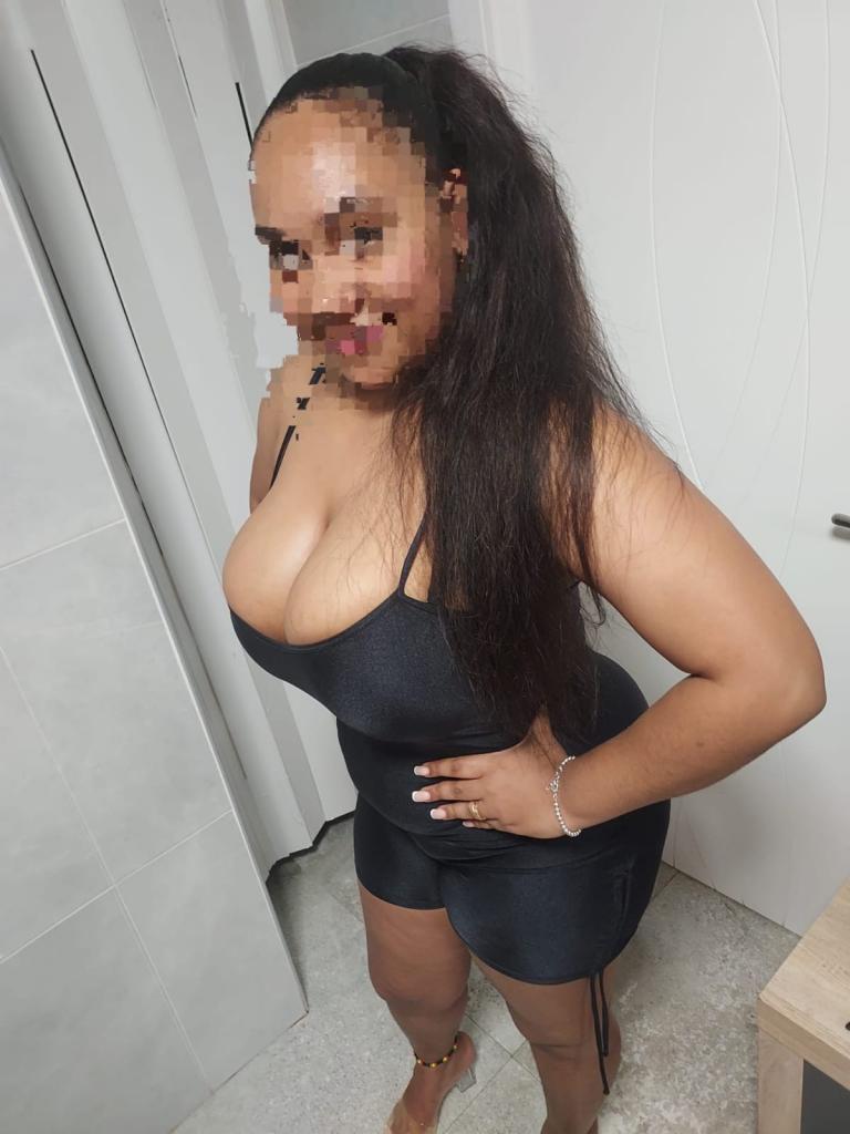 Chica busca chico en Sevilla: 