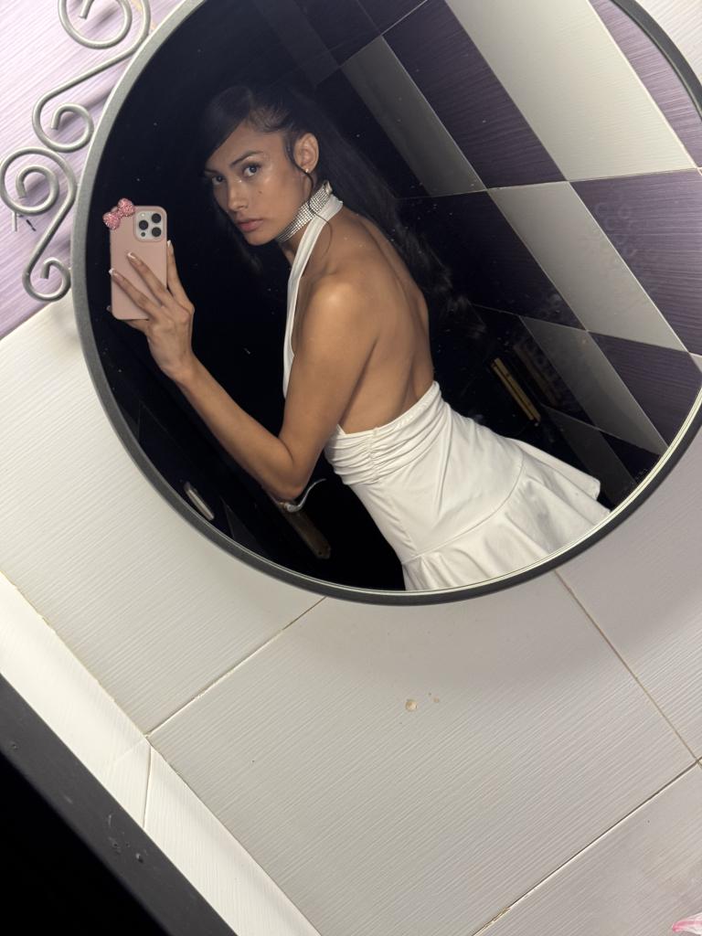 670645355: Transexual en Zaragoza