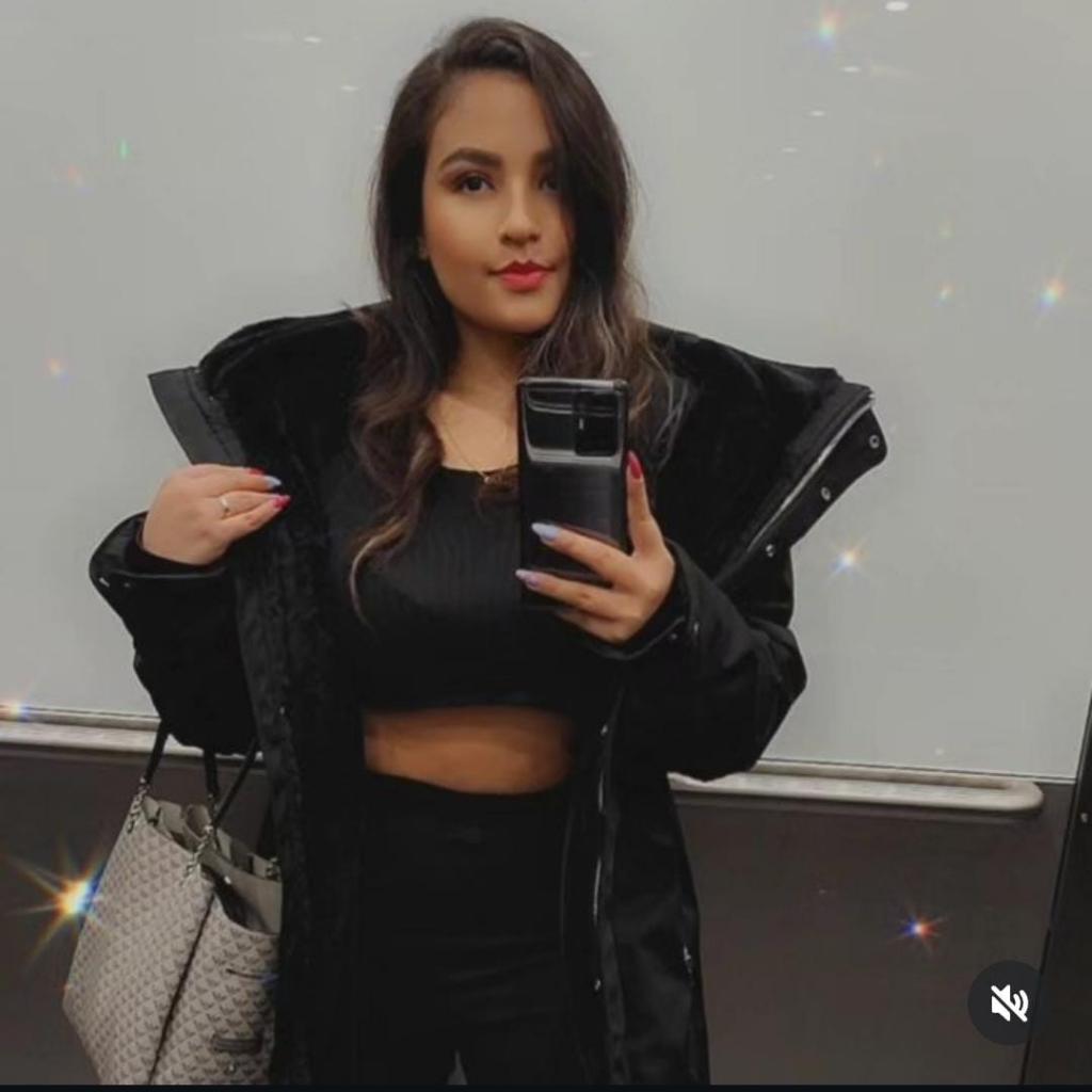 Chica busca chico en La Coruña: 