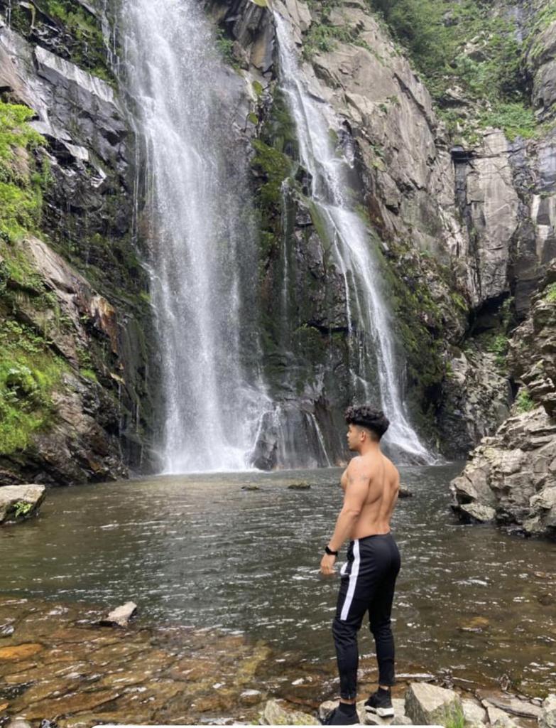 Chico busca chica en Toledo: 