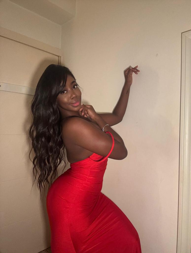 Chica busca chico en Alicante: 