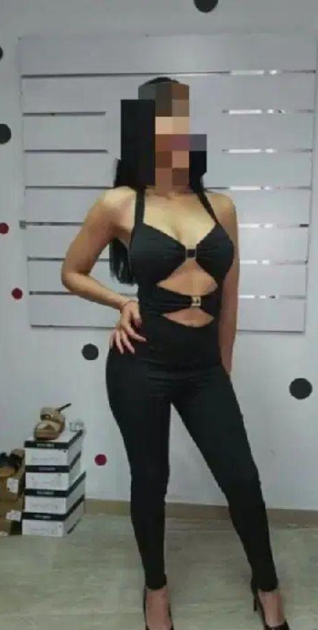 604865413: Chica busca chico en León