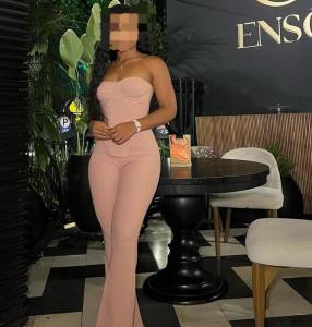 742042327: Chica busca chico en Segovia