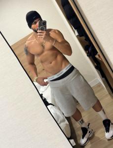 632882934: Chico busca chica en Madrid