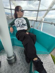 664608691: Chica busca chico en Barcelona