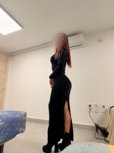 624730843: Chica busca chico en Sevilla