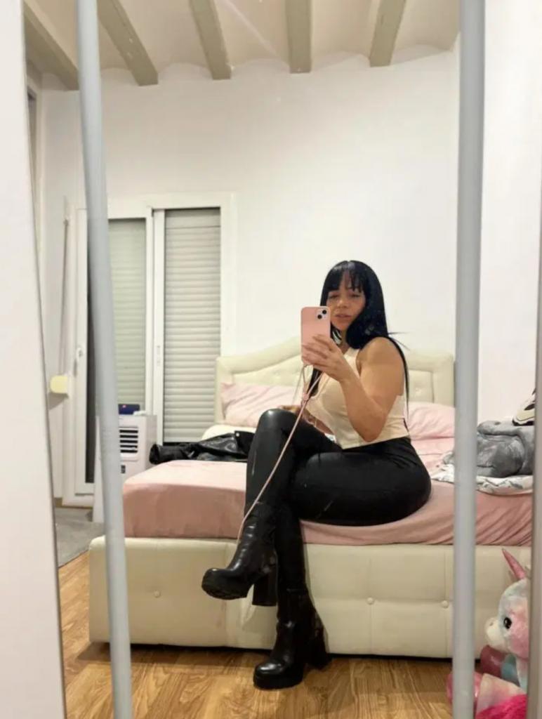 Chica busca chico en Barcelona: 