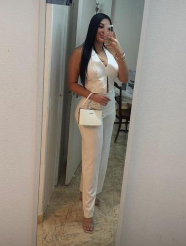 Chica busca chico en Barcelona: 