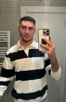 627449874: Chico busca chica en La Coruña