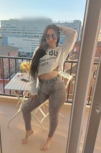 612203548: Chica busca chico en Asturias