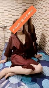 Chica busca chico en Barcelona: Chica busca chico