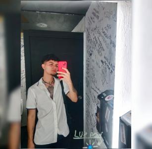 678532891: Chico busca chica en Granada