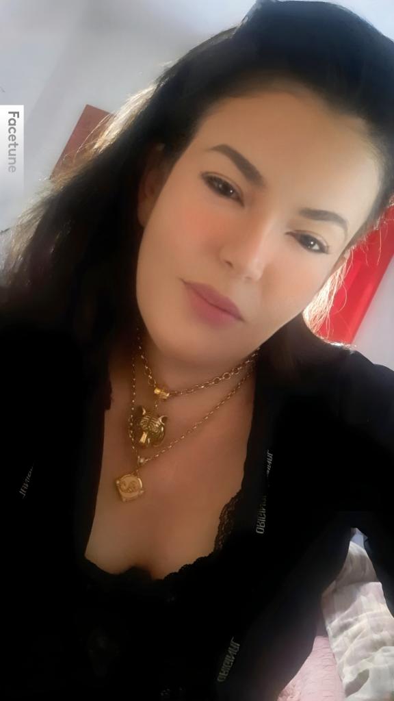 Chica busca chico en Barcelona: 