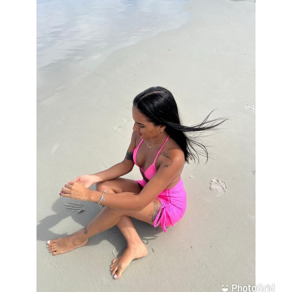 633761180: Chica busca chico en Barcelona