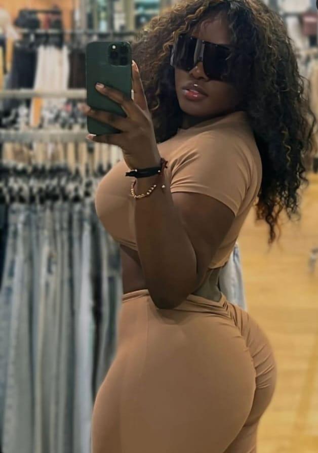 Chica busca chico en Sevilla: 