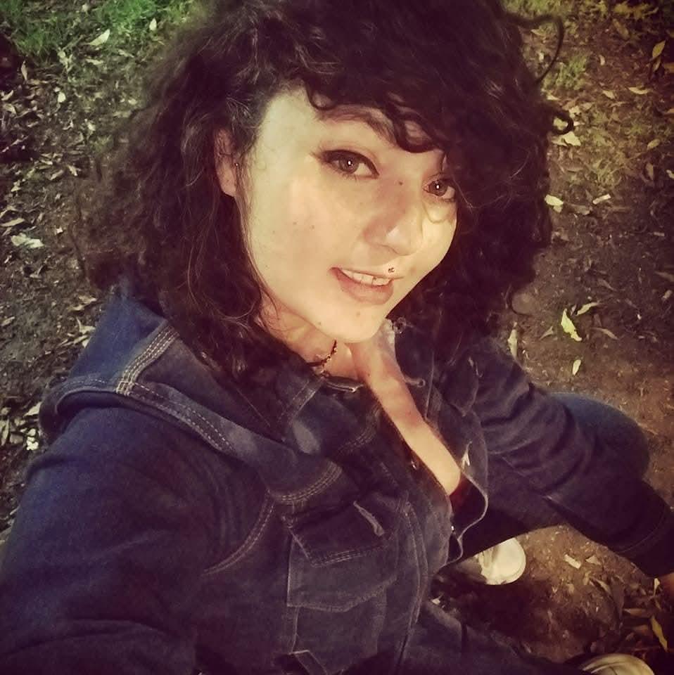 Chica busca chico en Jaén: 