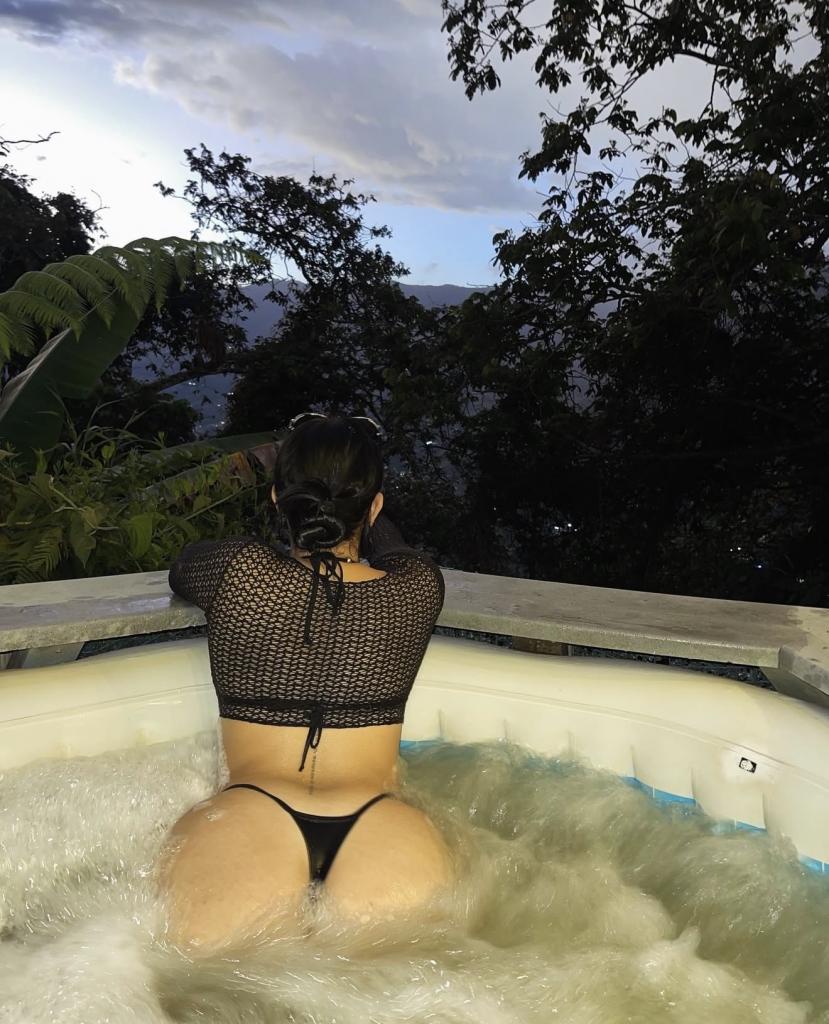 Chica busca chico en Tenerife: 