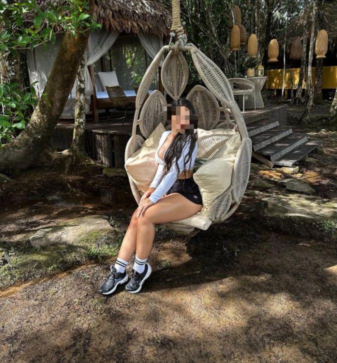 614870368: Chica busca chico en Valencia