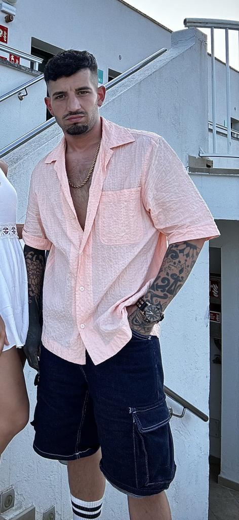 Chico busca chica en Barcelona: 