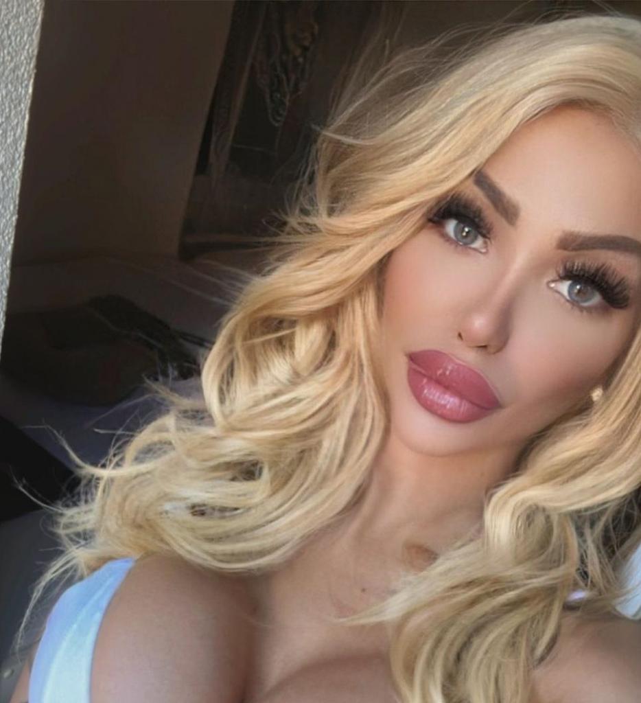 670839196: Chica busca chico en Zaragoza