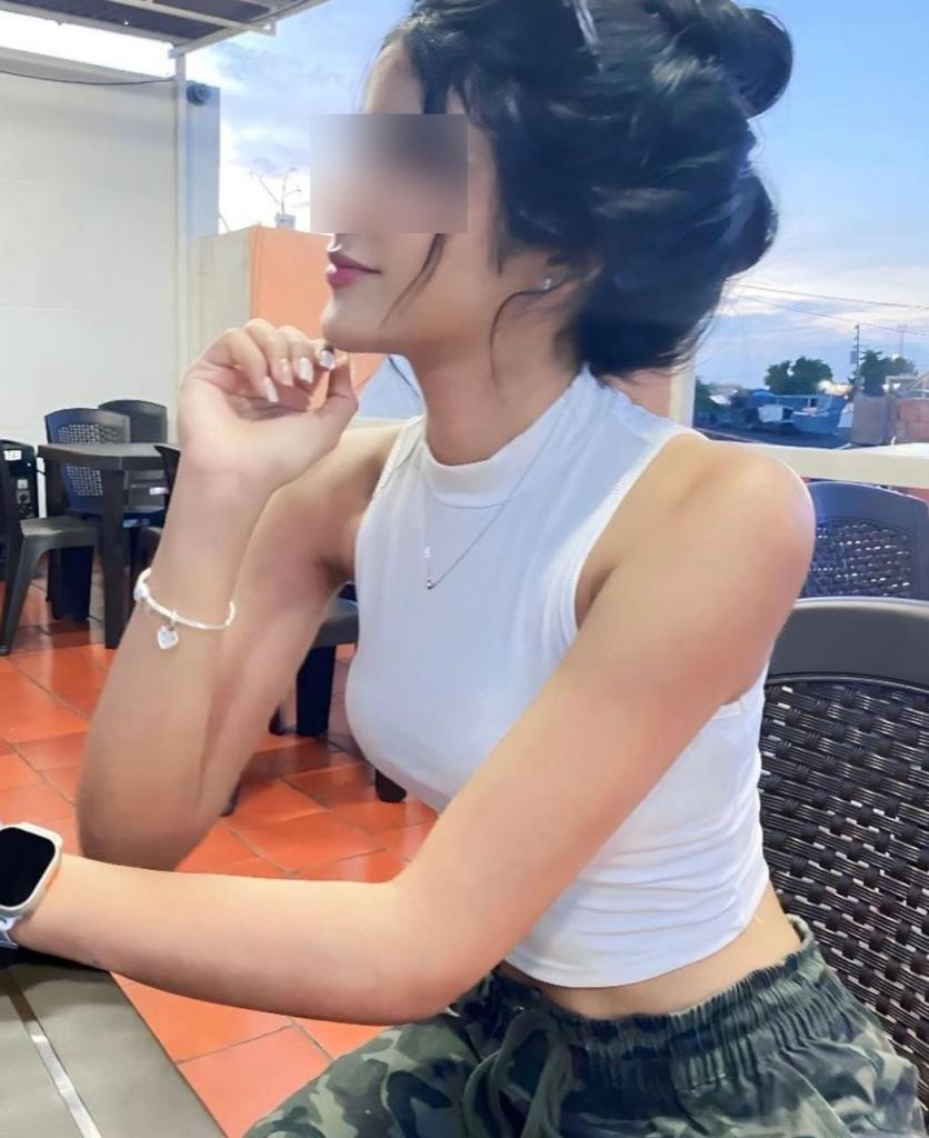 631361649: Chica busca chico en Córdoba