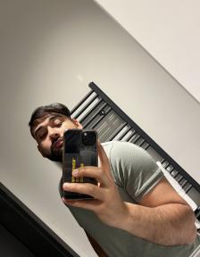 625727647: Chico busca chica en Pontevedra