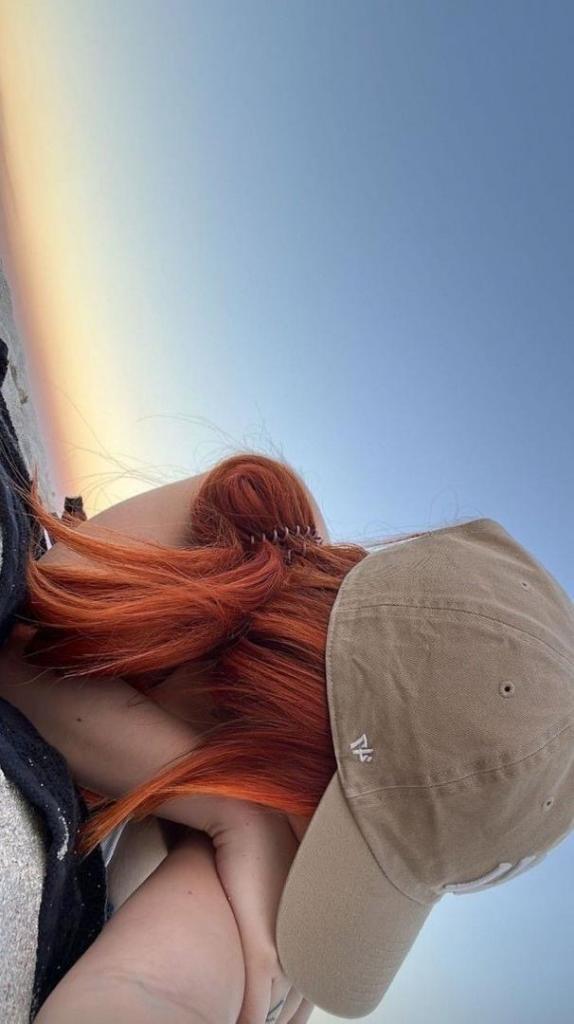 Chica busca chico en Tenerife: 