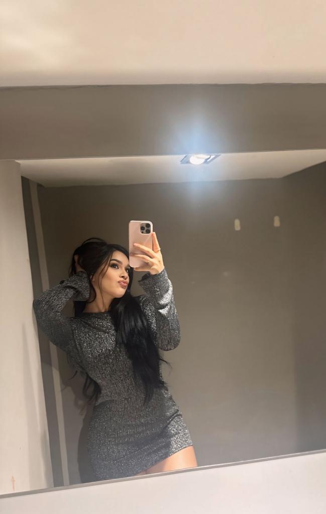 Chica busca chico en Cádiz: 