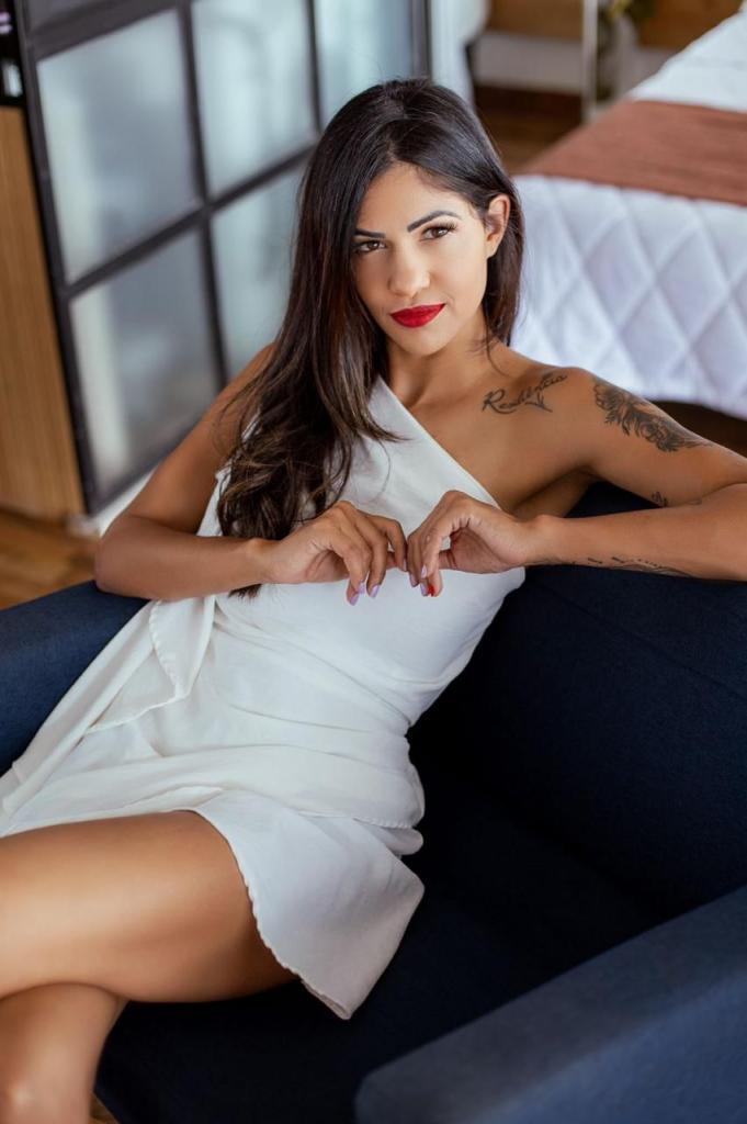 Chica busca chico en Madrid: 