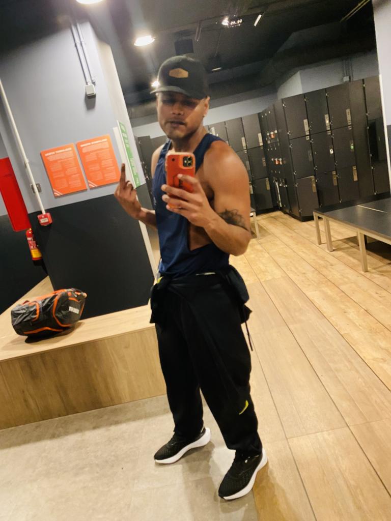 Chico busca chica en Barcelona: 