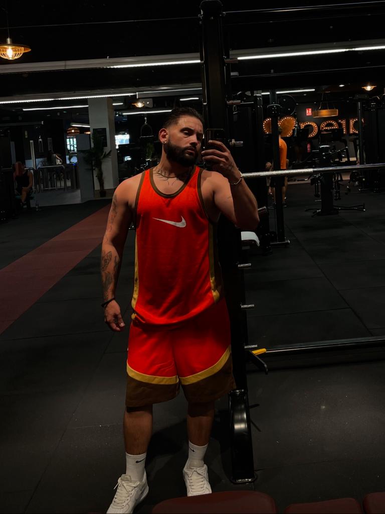 Chico busca chica en Madrid: 