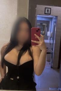742094399: Chica busca chico en León