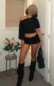 613205984: Chica busca chico en Lugo