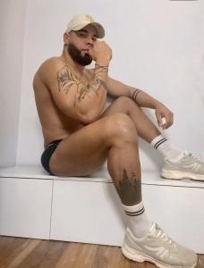 602502334: Chico busca chica en Barcelona