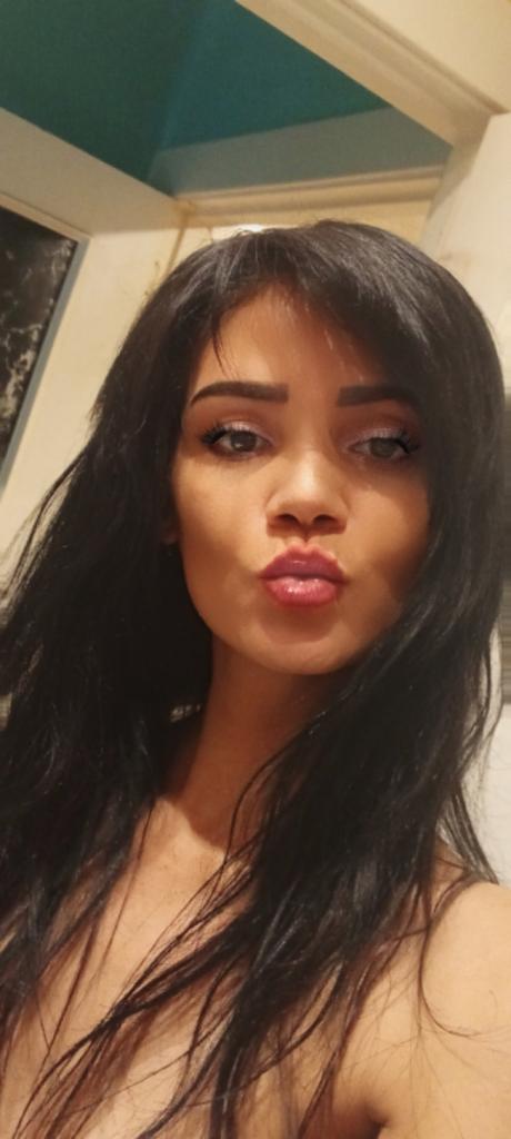 Chica busca chico en Valencia: 