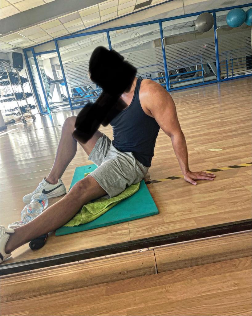 Chico busca chica en Sevilla: 