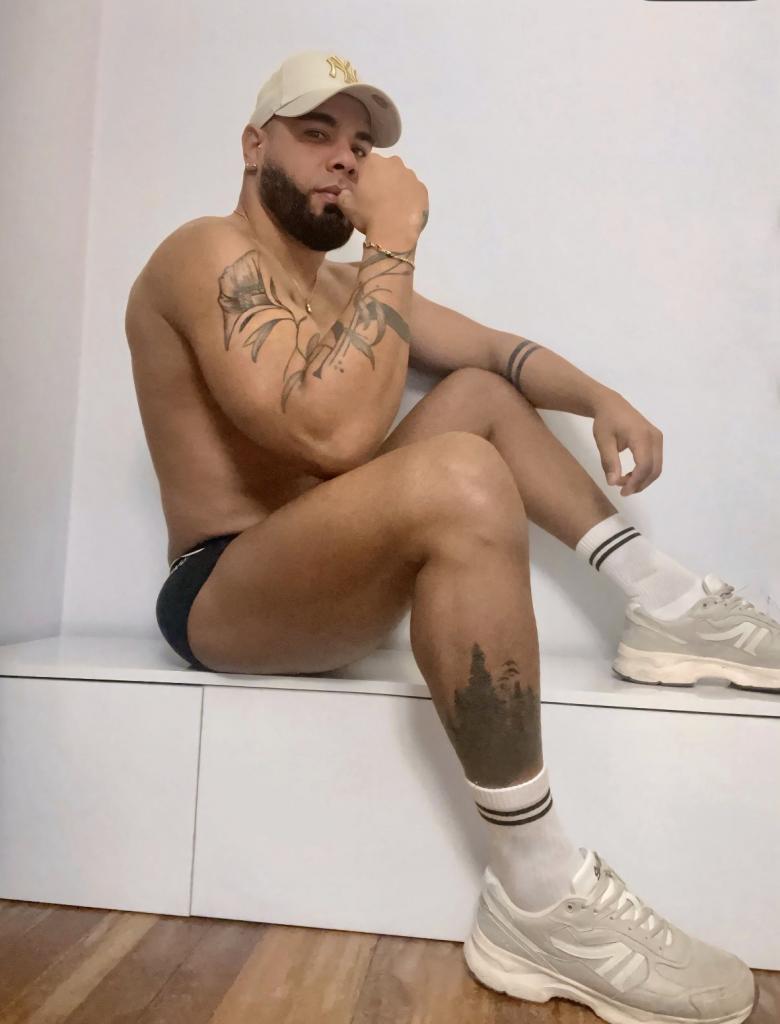 Chico busca chica en Barcelona: Chico busca chica