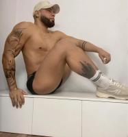 602502334: Chico busca chica en Barcelona